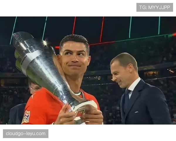 C罗欧国联冠军解析：核心作用如何体现在关键比赛