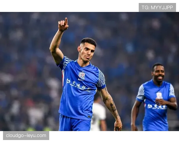 申花争冠前景存疑：豪购难掩战术短板，球队管理隐患逐步显现