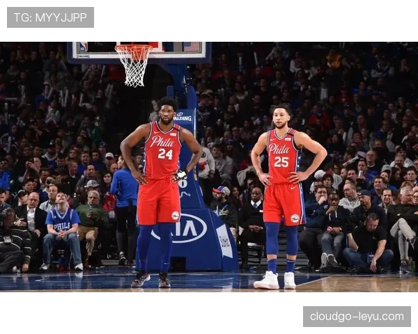 布兰德低位单打效率下滑，内线终结对比新秀中锋显差距